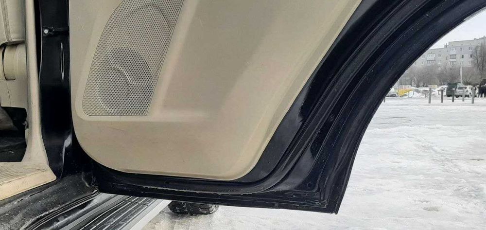 Mitsubishi Pajero Wagon 4