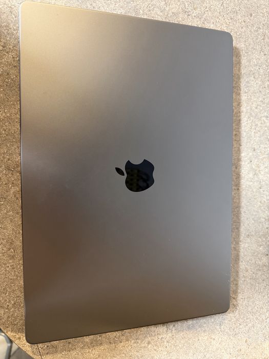 Macbook Pro 16" M1 Max 32GB/1TB Gray