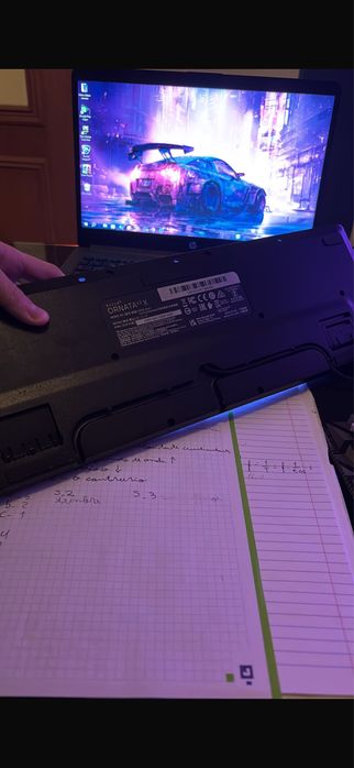 Teclado razer ornata v3