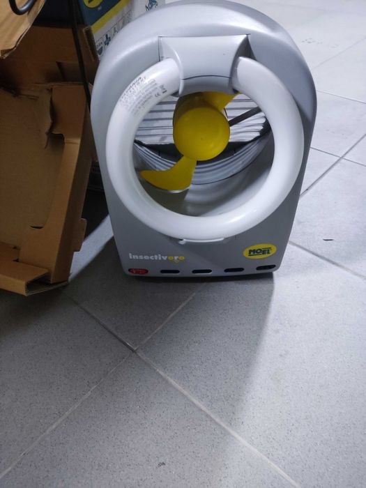 Mosquiteiro Eléctrico de Aspiração