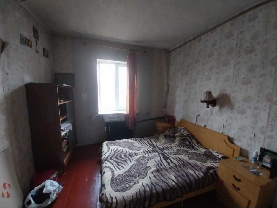 Окремий будинок у районі м'ясокомбінату. Цікава пропозиція під бізнес.