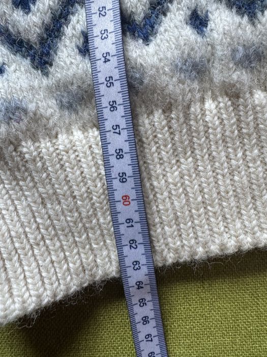 Damski welniany sweter marki booner