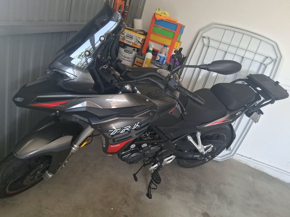 Benelli TRK 251cc