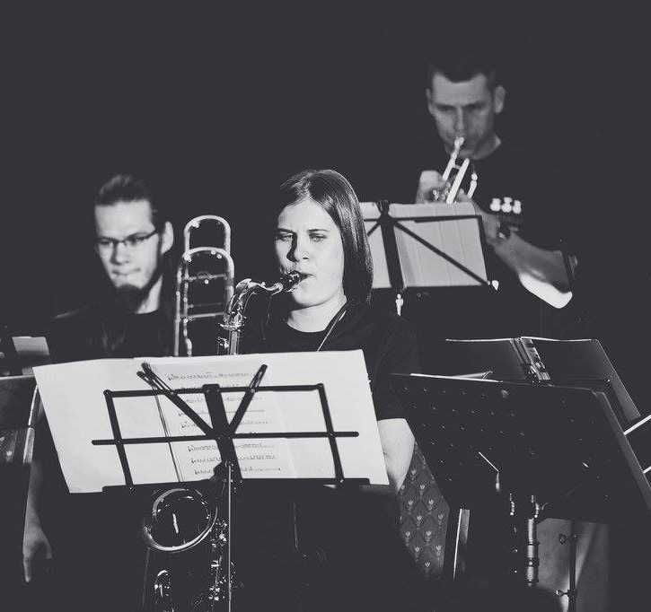 Nauka gry na saksofonie w studio (przy Turzynie) lub online