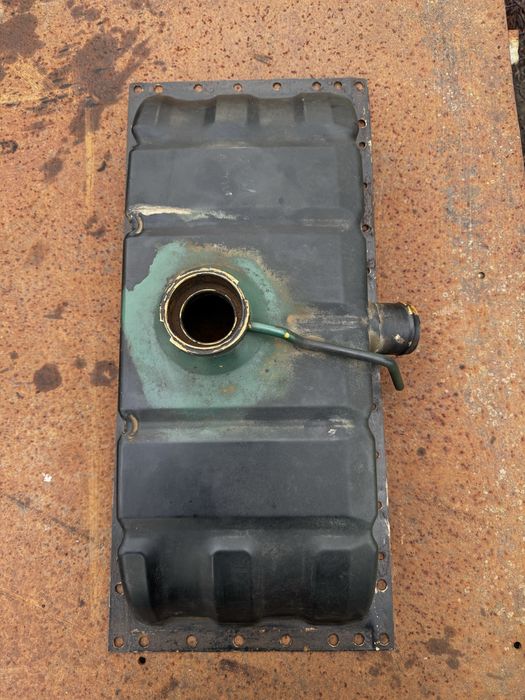 Верхній бак радіатора ЮМЗ 6 латунь+в подарунок прокладка