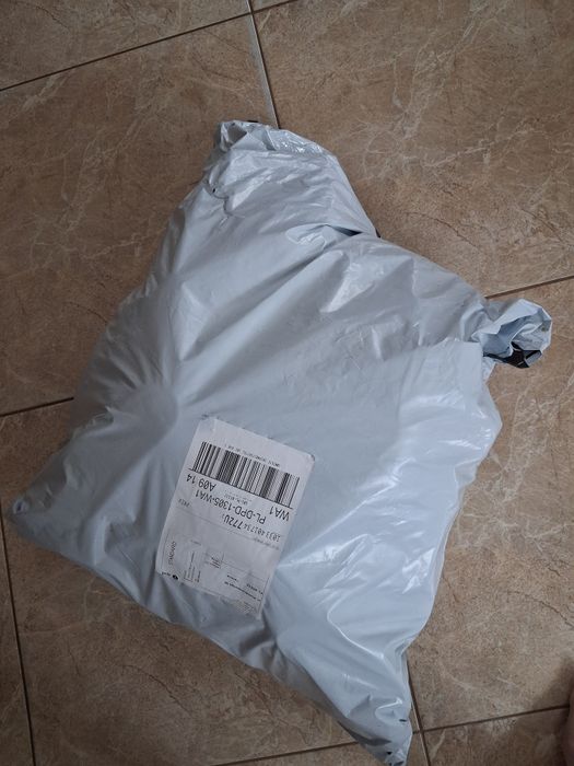 Buty i ubrania dla chłopca