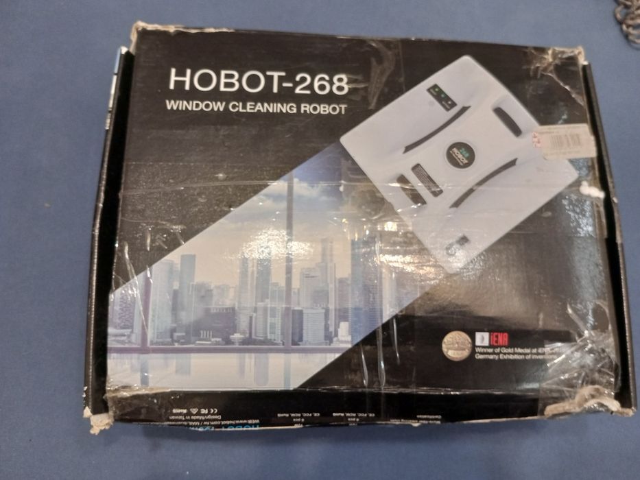 Робот для миття вікон.