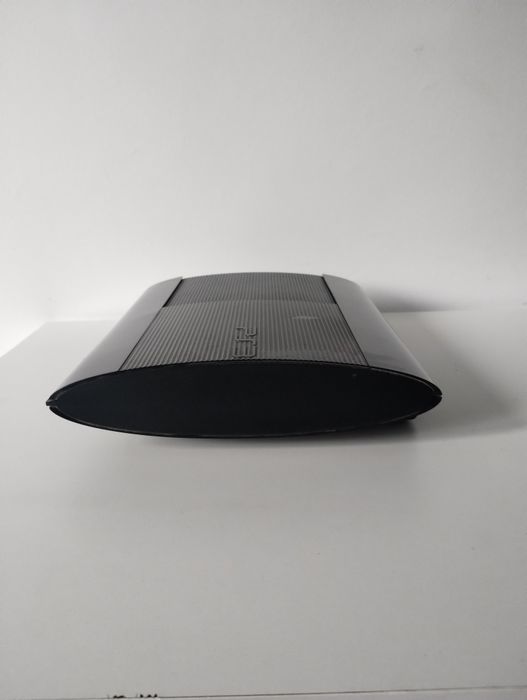 PlayStation 3 Super Slim | Pad + Gra