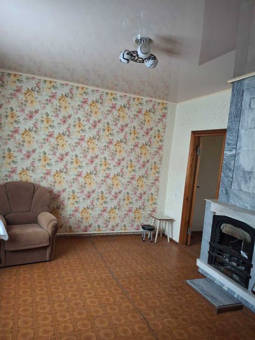 (13) Продам компактний будинок з мансардою в Сухому Лимані