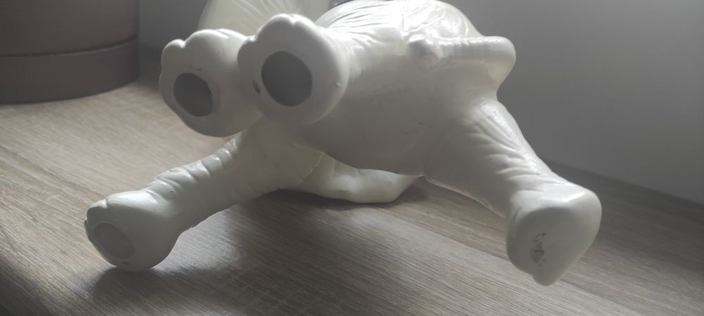 Figurka słonia gipsowego w kolorze śmietany