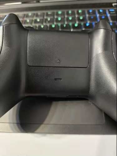 XBOX SERIES S/X - Tampa para Comando - Preta - NOVA