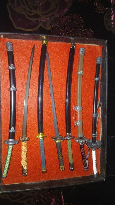 Espada samurais 15 € cada