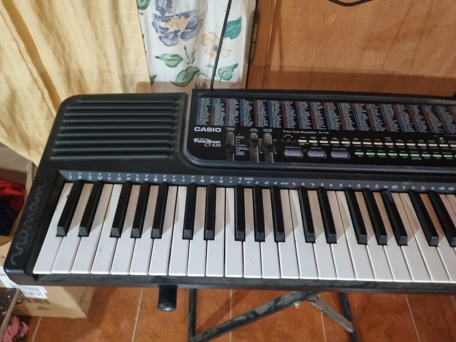 Piano em bom estado