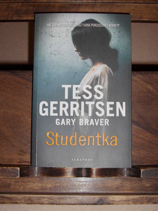 Tess Gerritsen Studentka