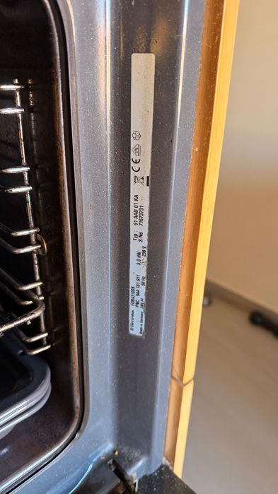 Forno de Encastrar ELECTROLUX - EOB 43100 X