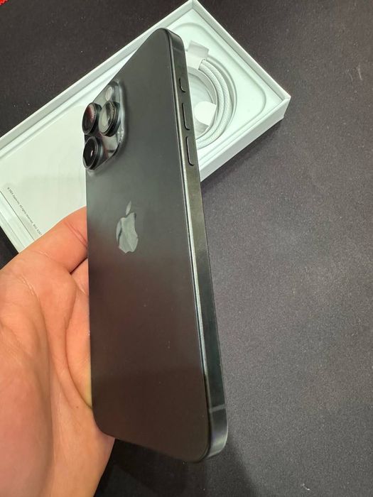 iPhone 15 pro max 256