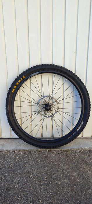 Roda Dianteira BTT 29" Ambrosio E30 + Pneu Maxxis Assegai 2.50