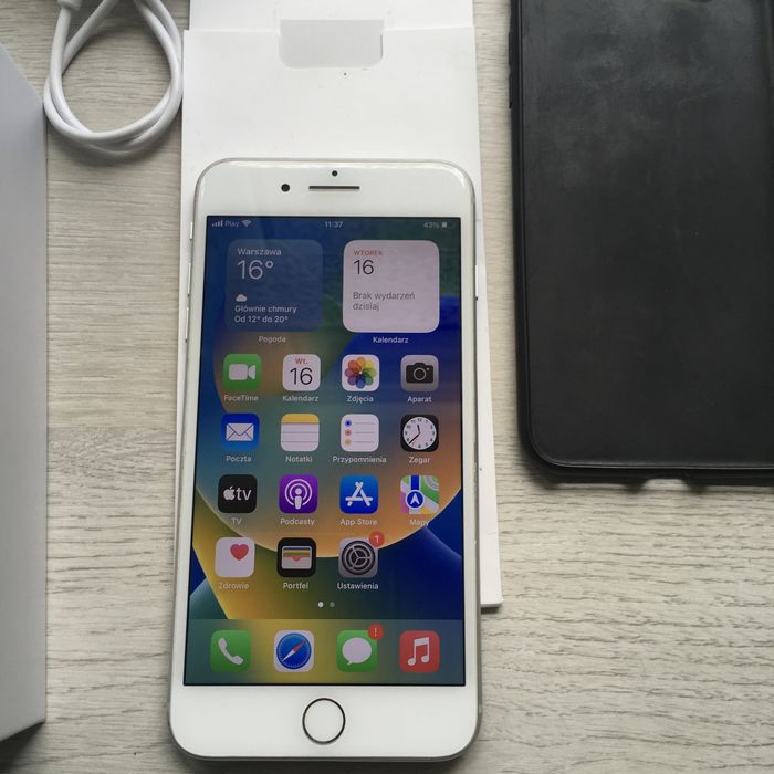 iPhone 8plus 64gb+ładowarka