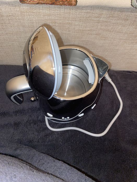 Електрочайник Smeg Klf03creu