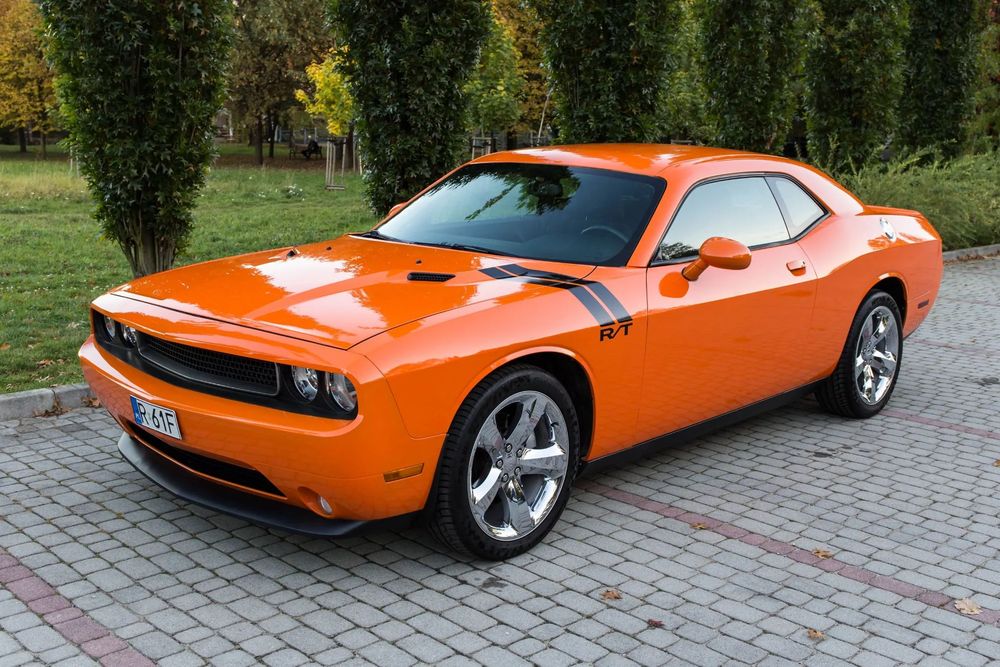 Dodge Challenger