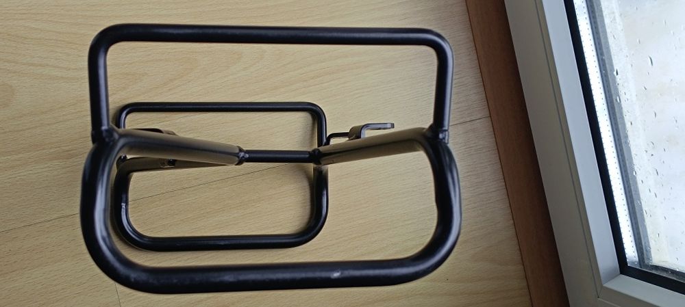 BMW r nine t (diverso material)