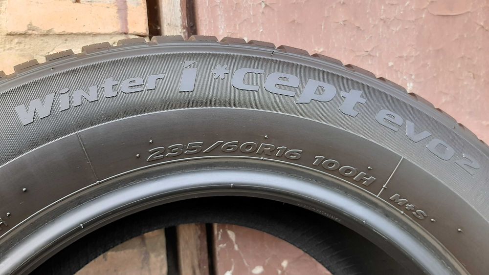 Резина зимова 235/60 R16 Hankook Winter i*cept evo2 пара