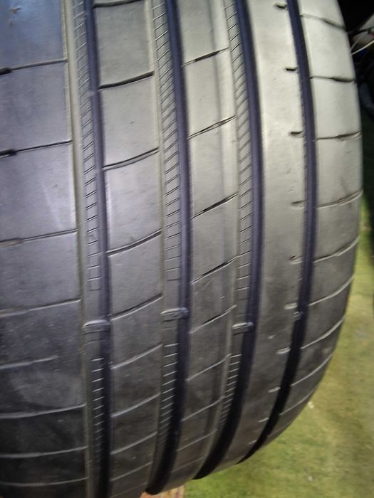 245/40/19 Goodyear F1 hom. BMW z 20r. 6,5mm super para as.3