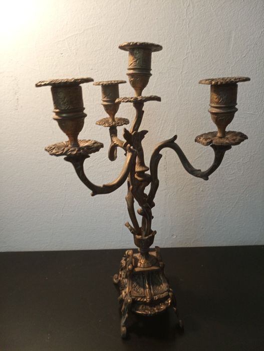 Castiçal candelabro antigo 4 velas em bronze estilo barroco