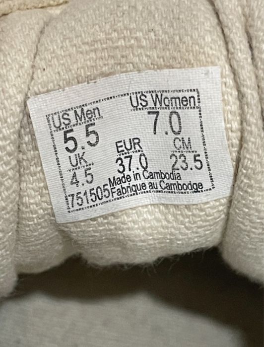 Ténis Vans amarelos