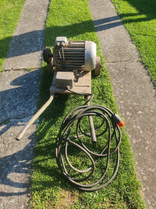 Silnik 7.5kw trojfazowy tamel z kablem wlacznikiem i wózkiem