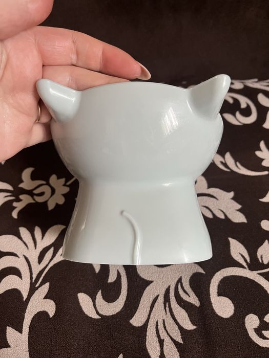 Миска для котика.