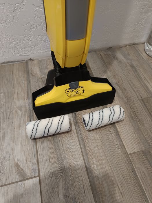 Продам швабру пылесос karcher привезённая из Германии в рабочем состоянии