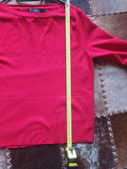 Sweter czerwony damski
