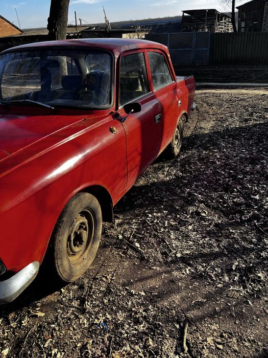 Продам москвич на ходу