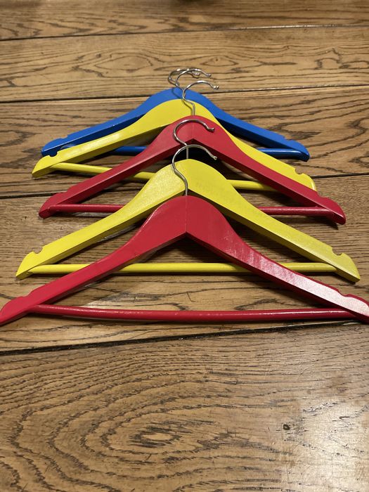 Komplet dzieciecych wieszakow - 5 szt., drewniane