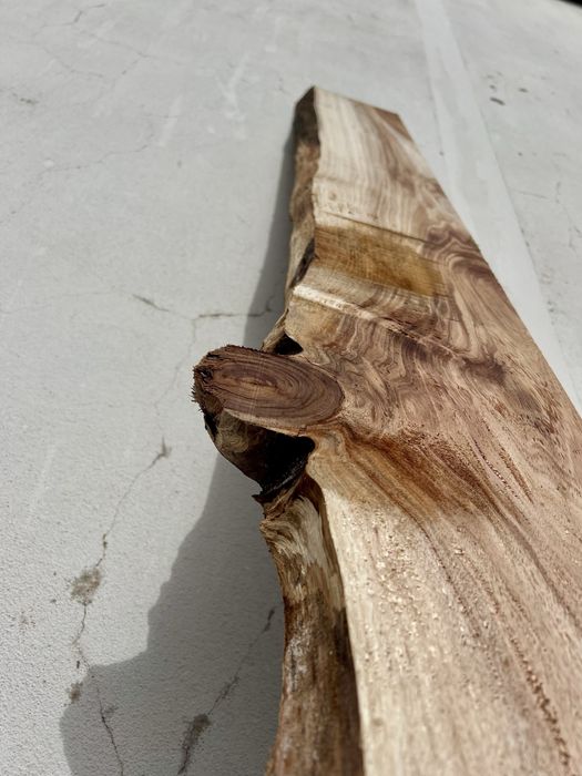 Tábua de Acácia natural — Peça Única