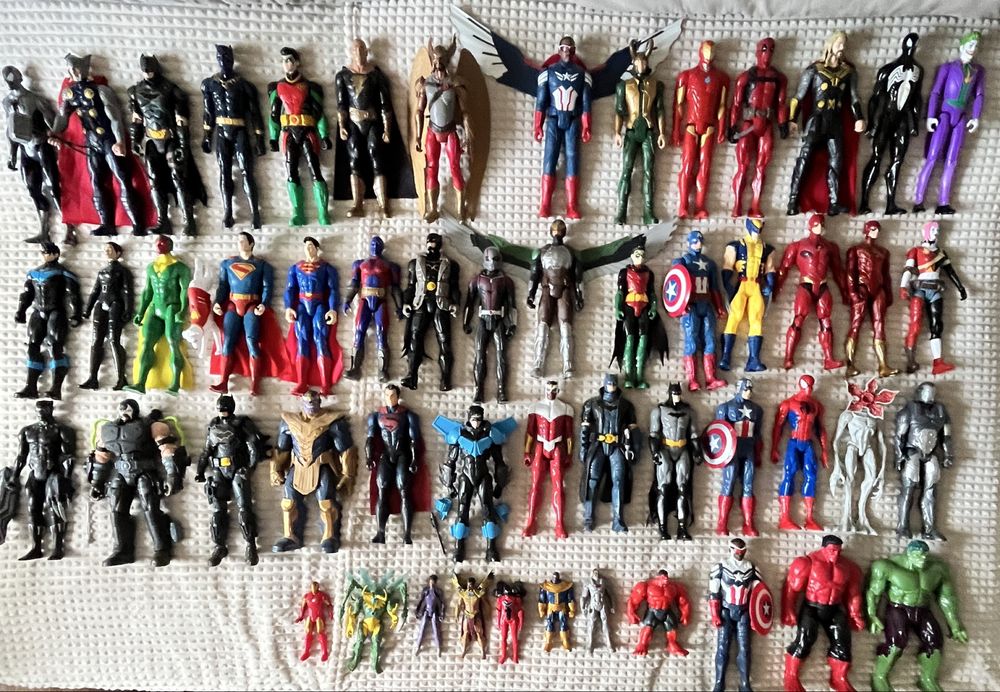 Wielki zestaw figurek Marvel Avengers & DC Comics (Batman, Spider-Man, Hulk)