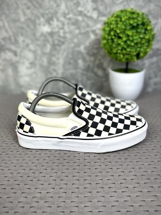 Vans кроссовки кеды 38 размер бежевые спортивные оригинал