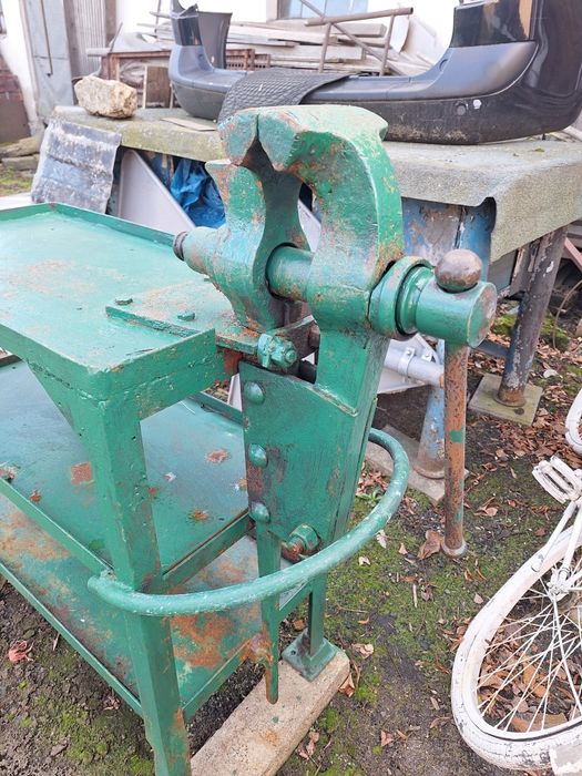 Imadło Kowalskie Duże ze Stołem Komplet