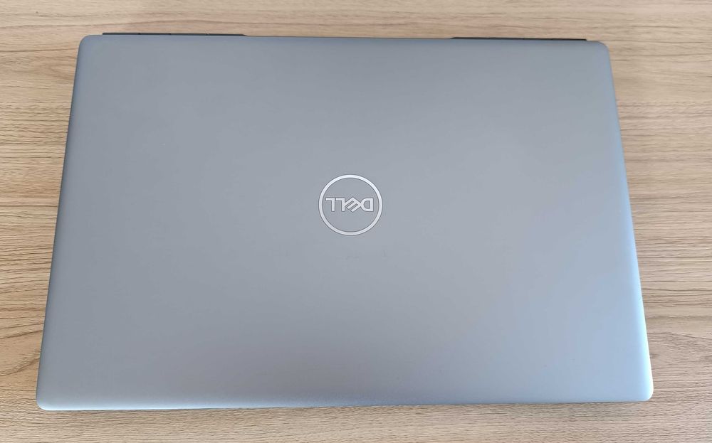 Dell Precision 7550 i9-10885H 64GB RTX 4000 8 GB DDR5 256 bit SSD 1000GB IPS NOWA BATERIA Windows 11 Pro