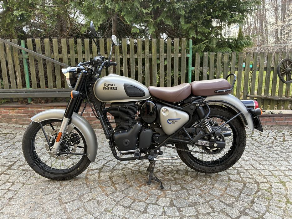 Royal Enfield Classic 350 Nie BMW
