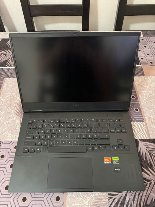 Portatil gaming Omen 16