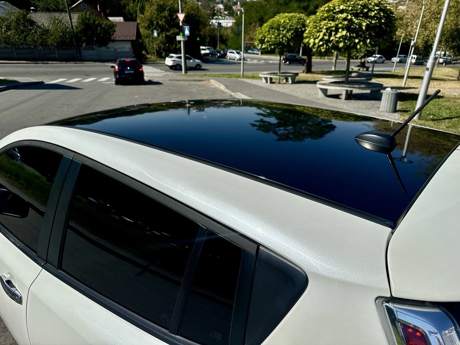 Nissan Leaf 2014 • Tekna • 24 kWh • Webasto