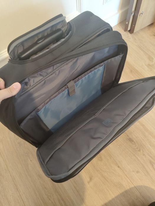 Trolley/pasta para PC e documentos marca American Tourister