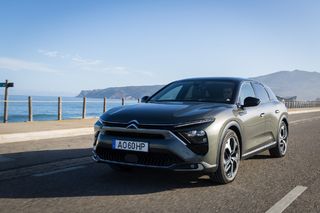 Citroën C5 X 1.6 Hybrid Plus e-EAT8