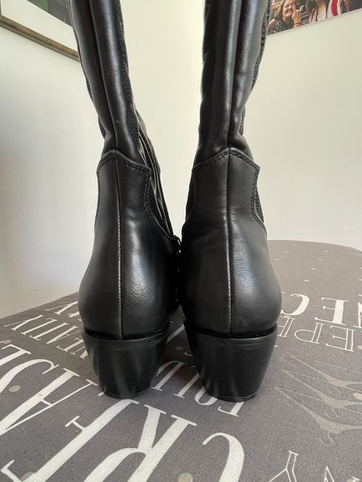 Чоботи козаки жіночі