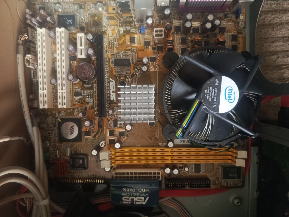 Asus Vobis P5VD2