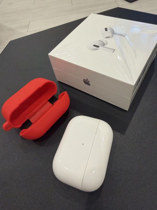 навушники Airpods pro з кейсом