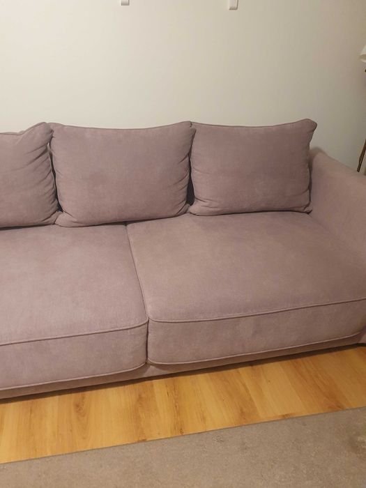 Sprzedam kanapę bardzo wygodna