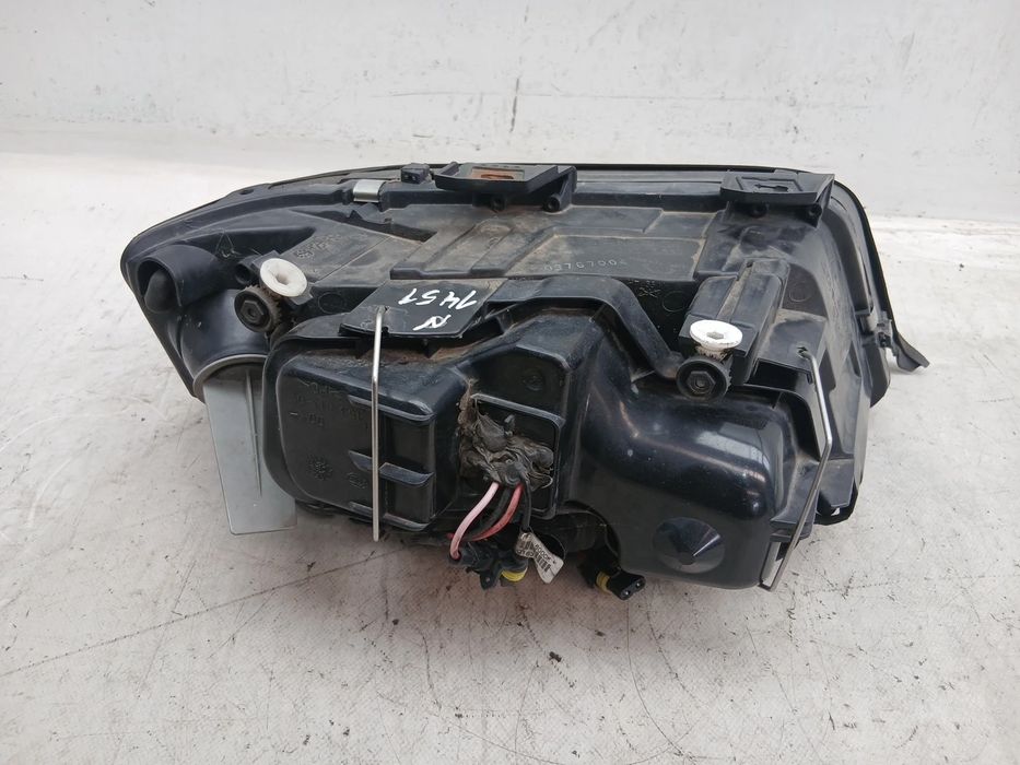 Ótica / farol esquerda AUDI A6 Avant (4B5, C5)